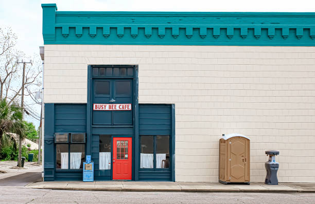 Best Affordable portable toilet rental  in Lochbuie, CO